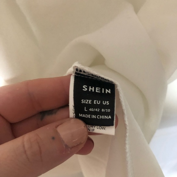 Set of 2 SHEIN camisoles - Picture 9 of 16